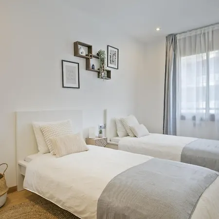 Ola Living Consell De Cent