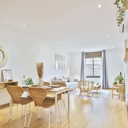 Ola Living Consell De Cent バルセロナ