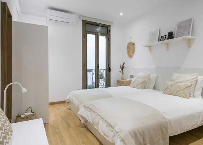 Ola Living Consell De Cent *