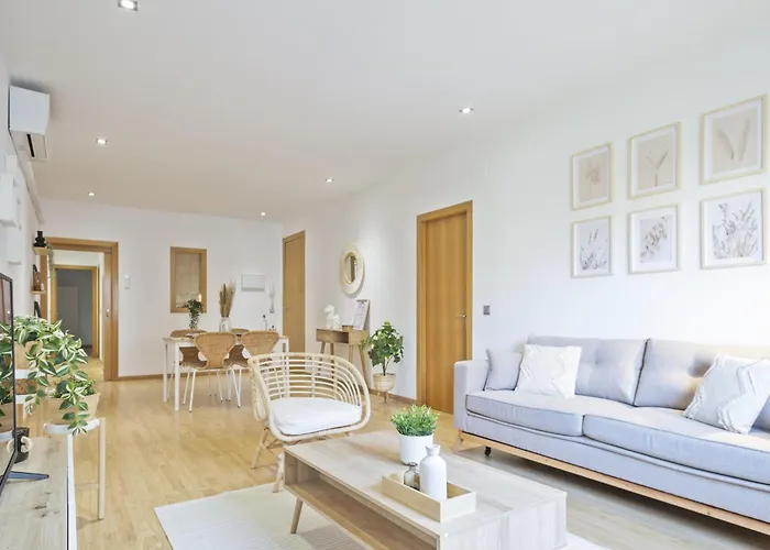 Ola Living Consell De Cent Апартаменты *