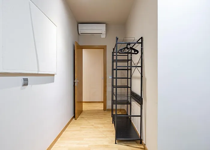 Ola Living Consell De Cent