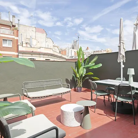 Ola Living Consell De Cent Appartamento